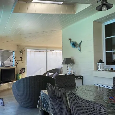 Maison Avec Piscine Privée, Près De La Plage, à - Fr-1-336-157 Longeville-sur-Mer