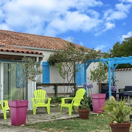 Maison Avec Piscine Privée, Près De La Plage, à - Fr-1-336-157 Longeville-sur-Mer